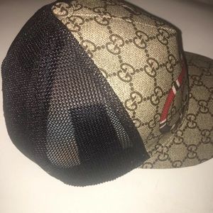 Authentic GUCCI Snake GG Supreme Webbing Hat